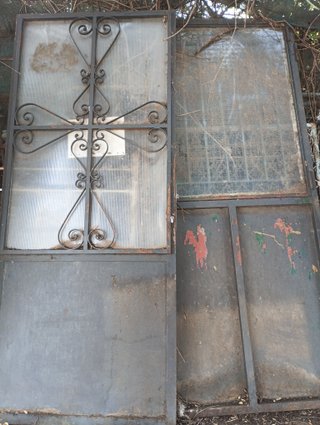 Puertas de Hierro Forjado y Cristal