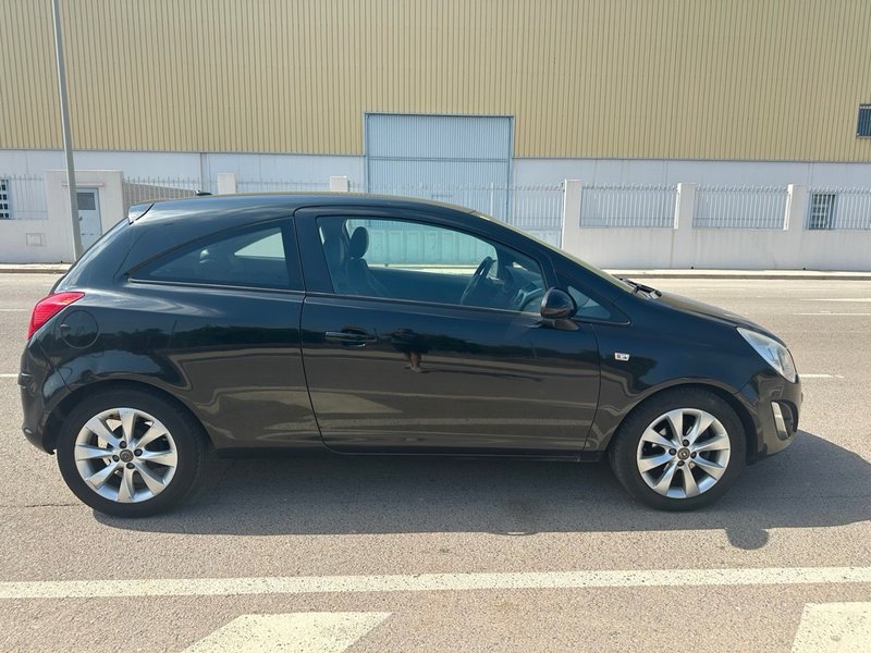 Opel Corsa 2012, foto 8