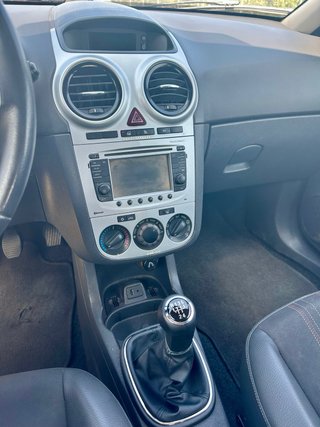 Opel Corsa 2012
