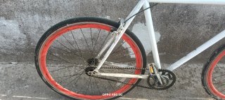 2 Bicicletas: 1 Fixie y 1 Infantil