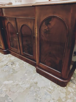 Madia antica in legno