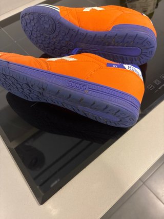 Zapatillas Munich Naranja y Azul