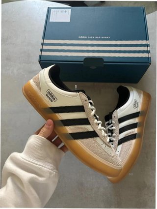 Adidas Gazelle Indoor Bad Bunny Talla 43