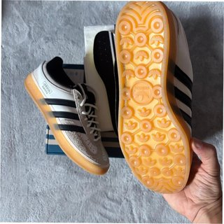 Adidas Gazelle Indoor Bad Bunny Talla 42