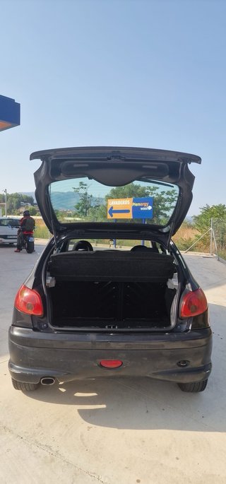 Peugeot 206 2004