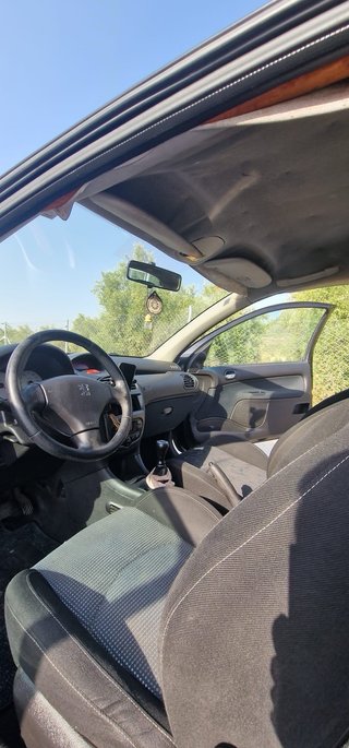 Peugeot 206 2004
