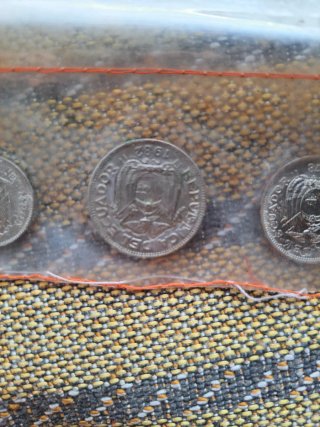 Monedas antiguas Ecuador