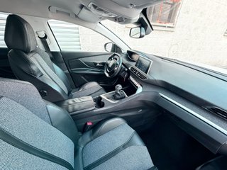Peugeot 3008 2016