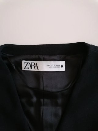 Chaleco Zara negro mujer