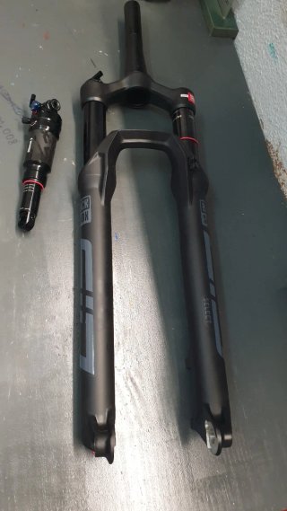 RockShox SID Deluxe Horquilla y Amortiguador