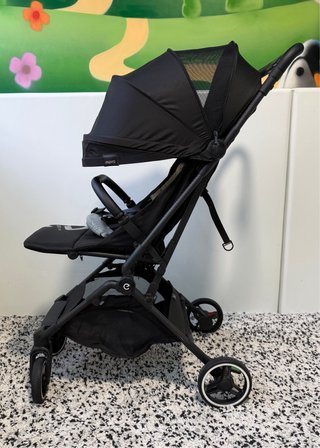 Silla de paseo Espiro Pop Negra