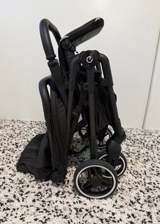 Silla de paseo Espiro Pop Negra