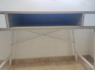 Escritorio Jysk 2 colores