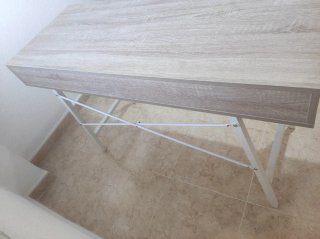 Escritorio Jysk 2 colores