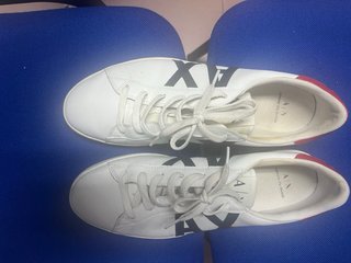 Zapatillas Armani Exchange Blancas y Rojas
