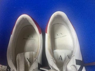 Zapatillas Armani Exchange Blancas y Rojas