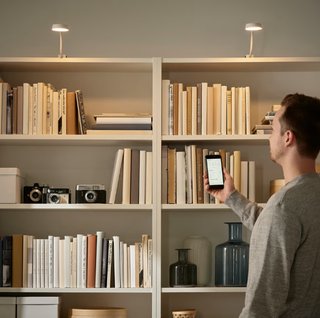 Iluminación de armario IKEA YTBERG regulable