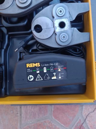 Prensa REMS Mini-Press ACC Li-Ion