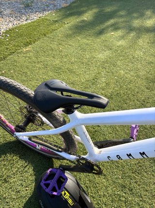 Bicicleta Dirt Jump Y Pumptrack Commencal Absolut