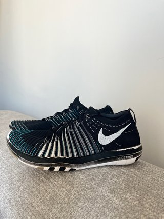 Nike Zoom All Out Flyknit Talla 42 efecto calcetín