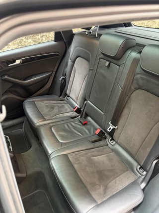 Audi SQ5 2015