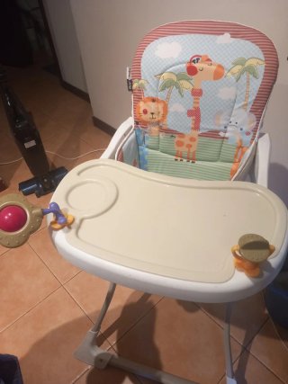 Trona infantil con diseño de animales