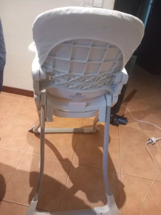 Trona infantil con diseño de animales