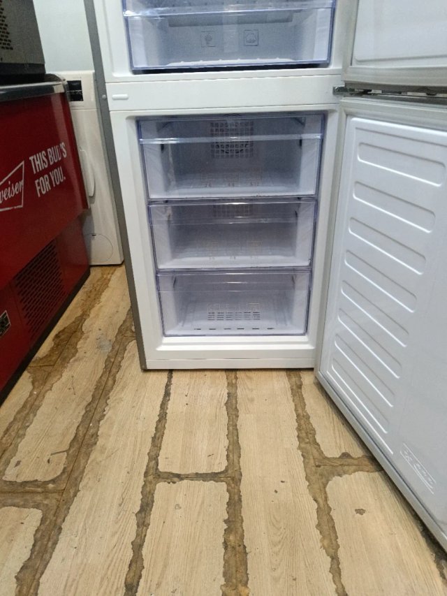 Nevera Beko con garantía y transporte