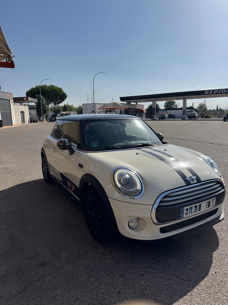 MINI Cooper 2015 - foto 1