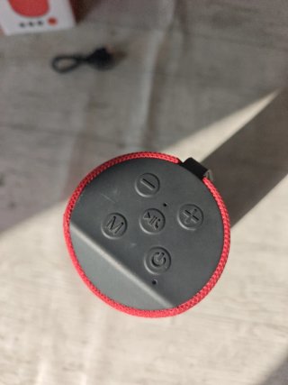 Altavoz Bluetooth Rojo