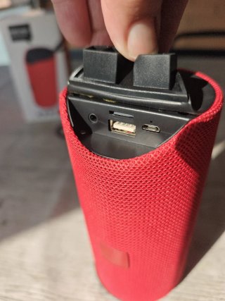 Altavoz Bluetooth Rojo