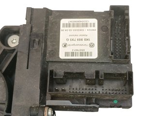 ELEVALUNAS DELANTERO IZQUIERDO VOLKSWAGEN GOLF V