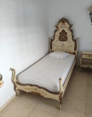 REGALO Muebles Decorados Hechos a mano