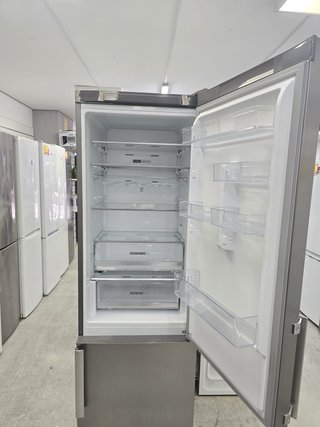 Pack Nevera y Lavadora Whirlpool