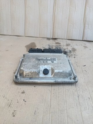 Centralita ECU Seat Ibiza 6L Bosch