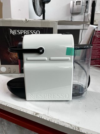 Cafetera Nespresso Krups Inissia XN1005