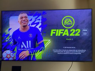 Nintendo Switch OLED Blu/Rosso + FIFA22