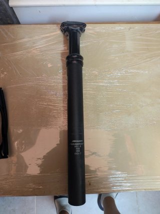 Tija de sillín con amortiguador 31.6mm