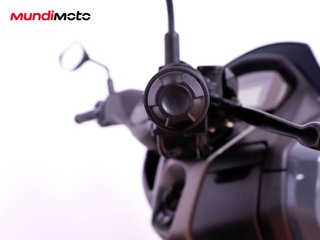 YAMAHA NMAX