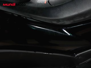 YAMAHA NMAX