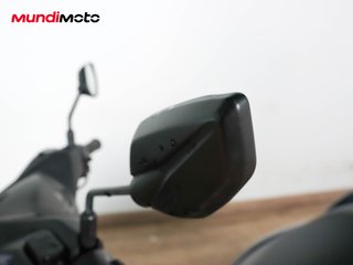YAMAHA NMAX