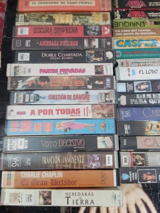Lote 39+ Películas VHS Acción, Crimen, Históricas