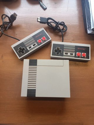 Nintendo NES Classic Mini - 30 Juegos Preinstalado