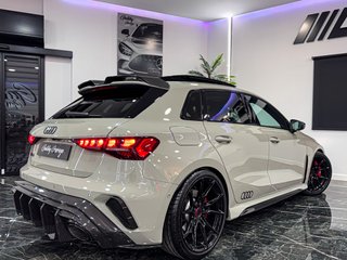 Audi RS3 SPORTBACK FULL CARBONO UNIDAD LIMITADA