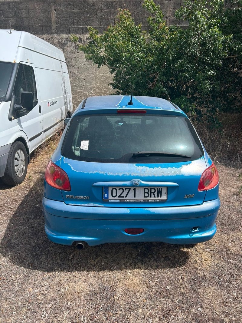 Peugeot 206 2002 - foto 1