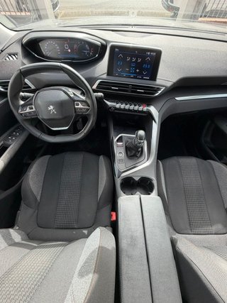 Peugeot 3008 2022