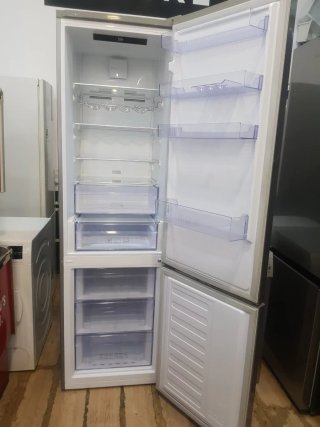 Nevera Beko y Lavadora Bosch