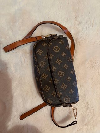 Bolso Marrón y Dorado