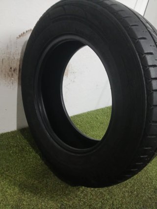 215 65 16C 109/107T KUMHO PORTRAN KC53