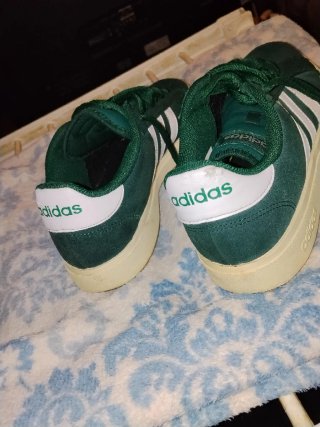 Zapatillas Vans Y Zapatillas Adidas